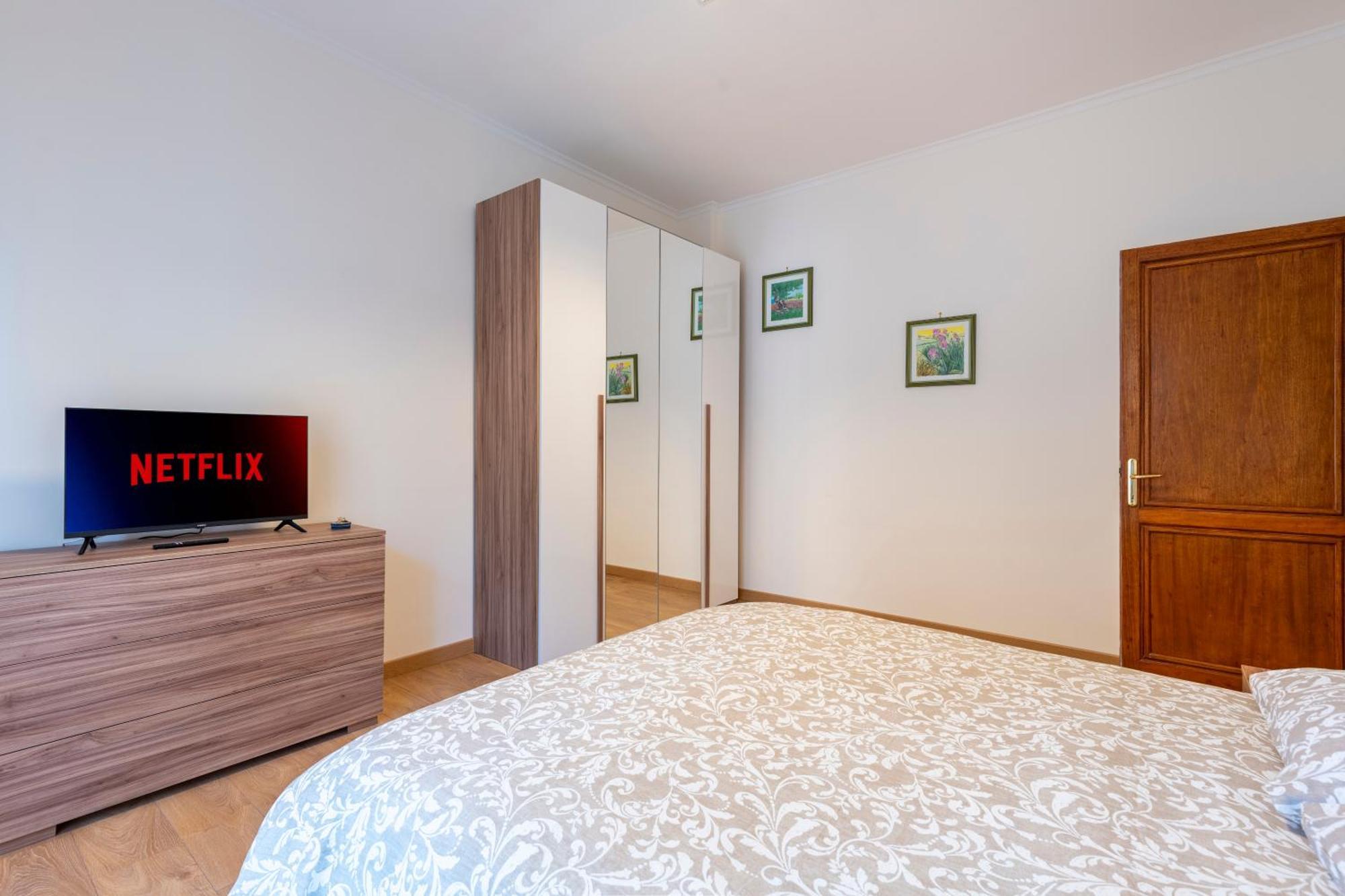 Charming Battistini Apartment *